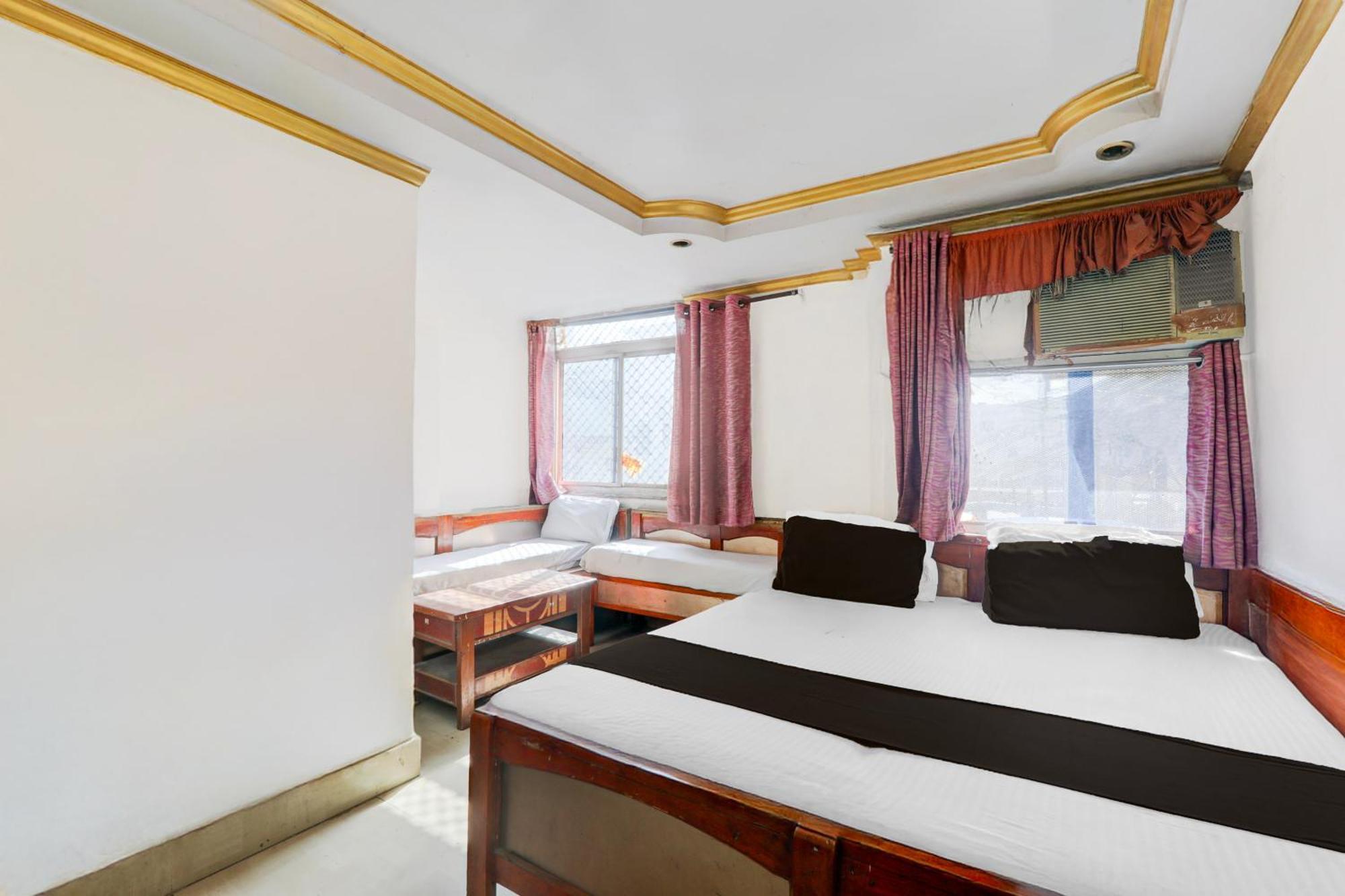 Spot On Yashoda Hotel